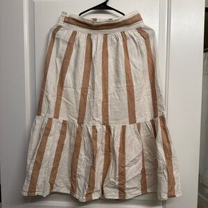 Super cute Madewell skirt!